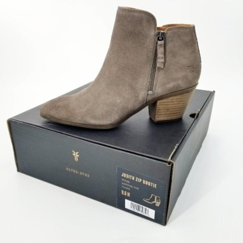 NEW FRYE Judith Zip Bootie Taupe‎ Suede Leather Ank